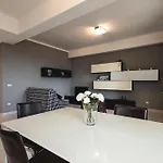 Sky View ראבנה